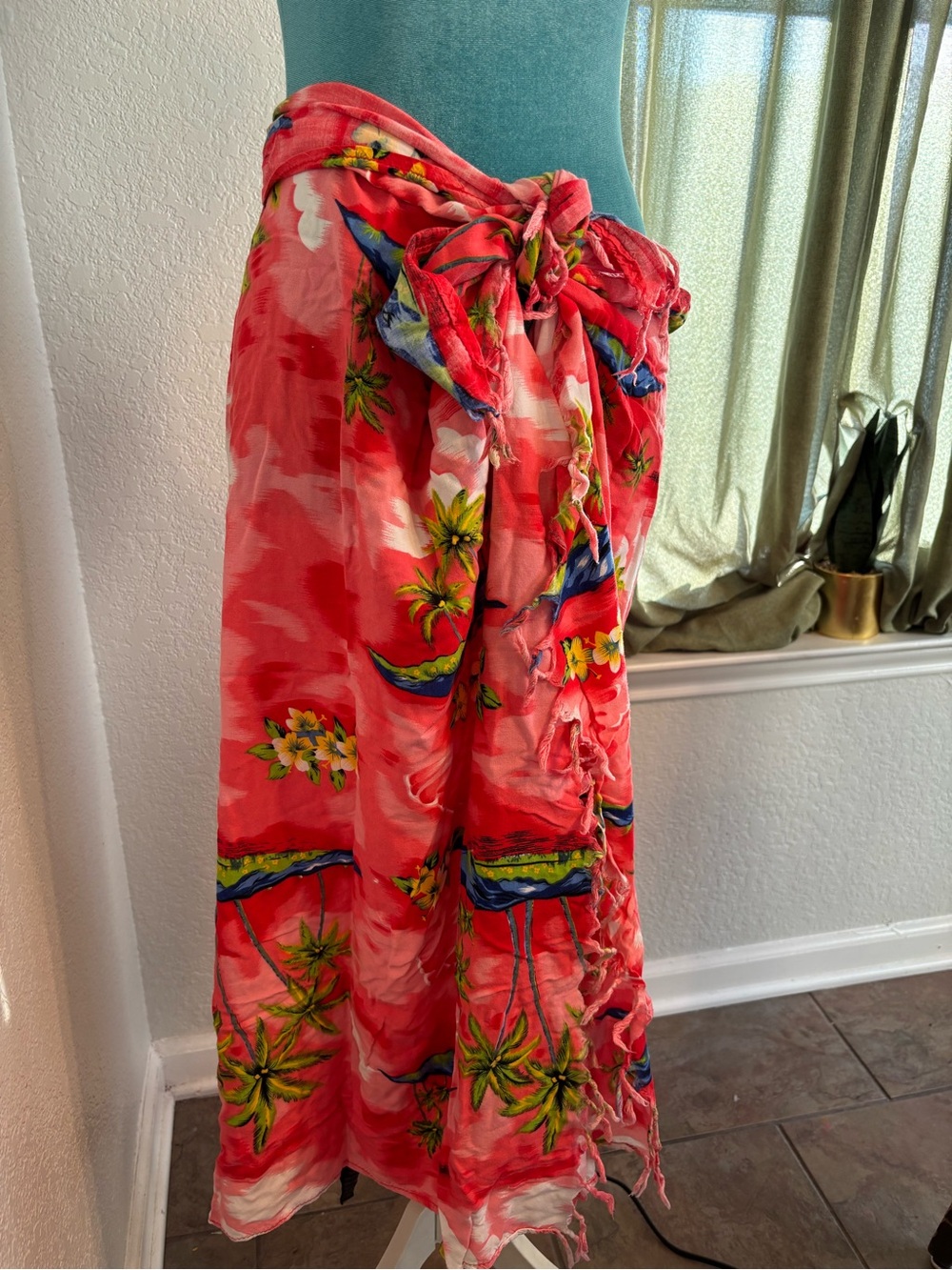 INGEAR Cover-up Red Tropical Print Sarong Wrap Skirt